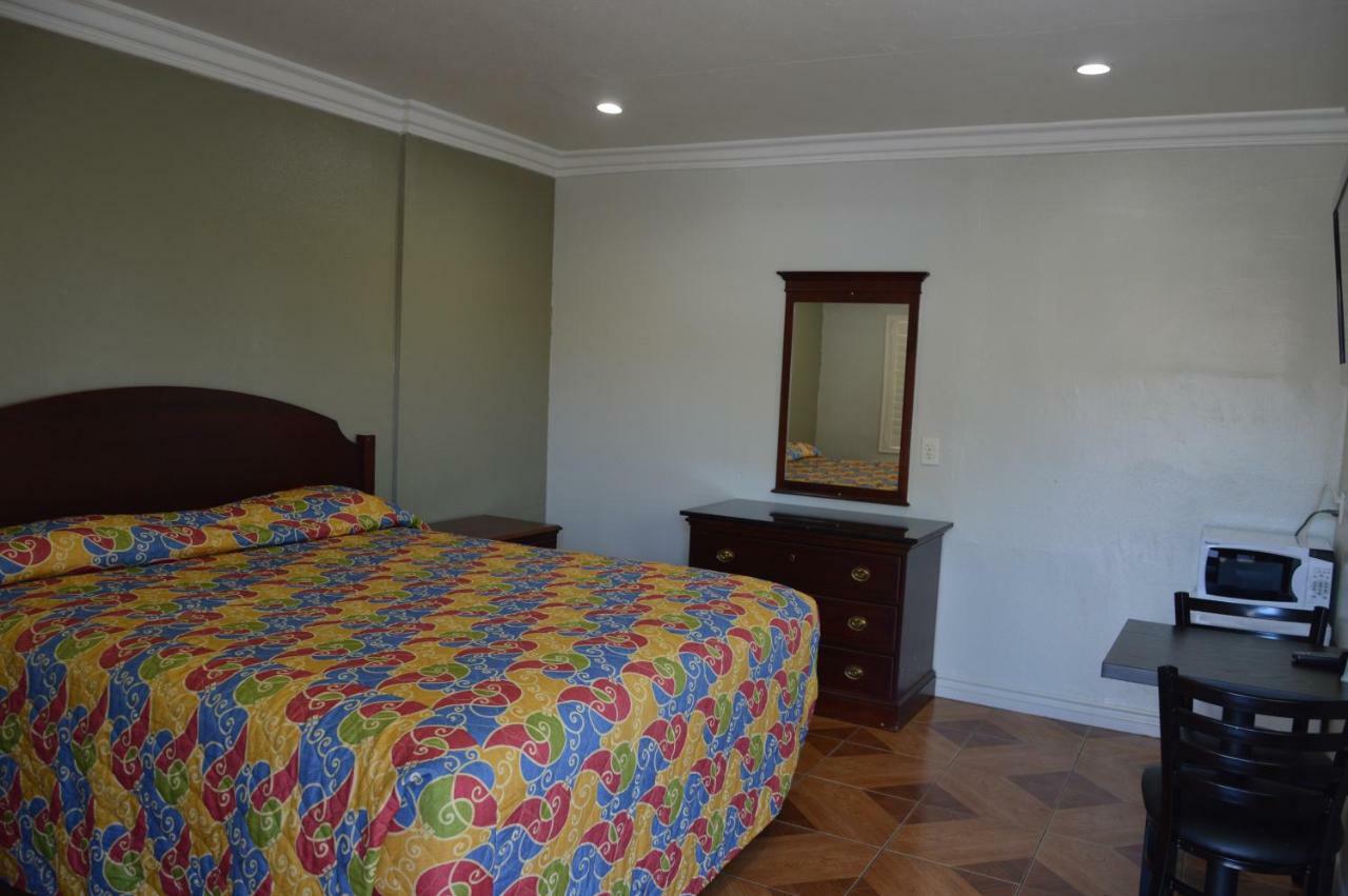 El Rey Inn غاردينا المظهر الخارجي الصورة